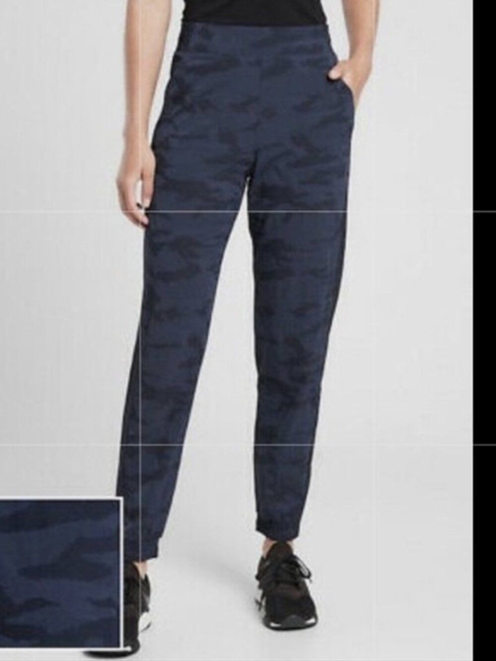 Athleta Size 4 Blue Camo Brooklyn Textured Jogger